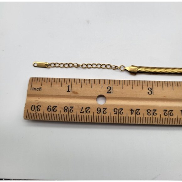 VTG Hibiscus Coin Medallion Gold Tone Herringbone Bracelet Stainless Steel - Picture 8 of 8